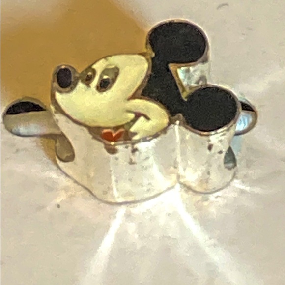 Disney charm for Camilla or Pandora Bracelet - Picture 2 of 4